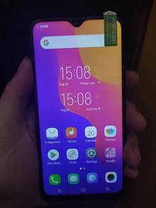 ViVO Y93 
ram 8gb,rom 256gb