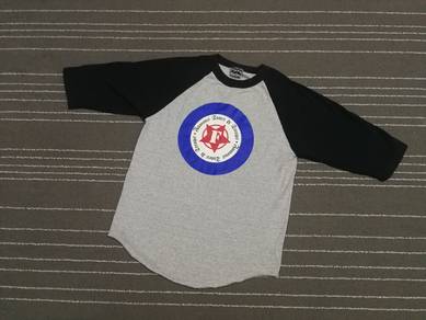 Y2K famous stars & straps tee M