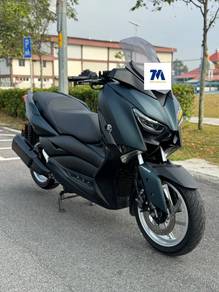 Yamaha XMAX