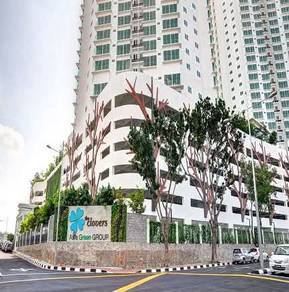 Condominium For Rent in The Clovers
