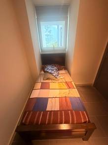 Single bed + bedframe