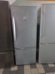 Panasonic Fridge Refrigerator Freezer Peti ais ice