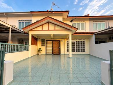 2-storey Terraced House For Sale in Banting,SGR
