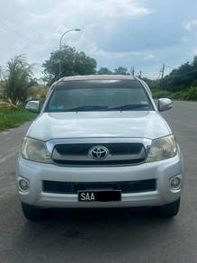 Toyota Hilux G in Kota Kinabalu, SBH