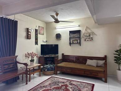 Azian Homestay