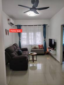 Apartment For Sale in Halaman Kristal
