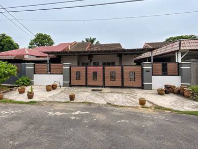 Semi-Detached House For Sale in Tebrau,JHR