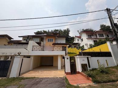 Semi-Detached House For Sale in Seri Kembangan,SGR