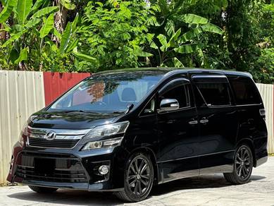 Toyota Vellfire Z GOLDEN EYES in Salak Selatan, KUL