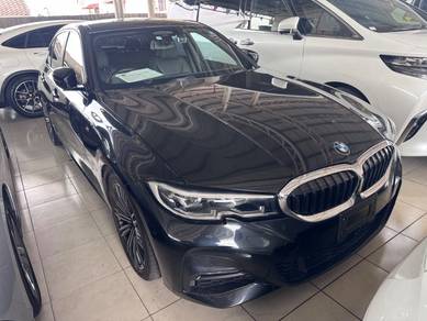 BMW 330i 330i M SPORT in Johor Bahru, JHR