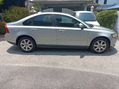 2010 Volvo S40