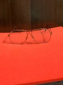 Yaho International Eyewear