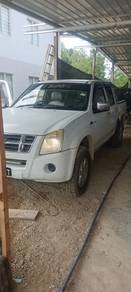 Isuzu D-Max in Keningau, SBH