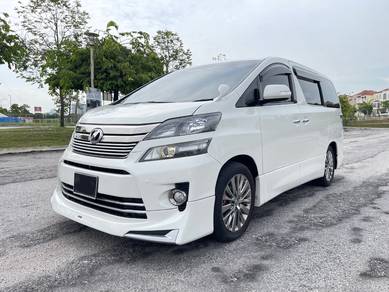 2013 Toyota Vellfire Z GOLDEN EYES