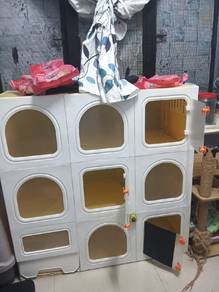 cat house