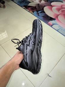 Kasut Mizuno Padu