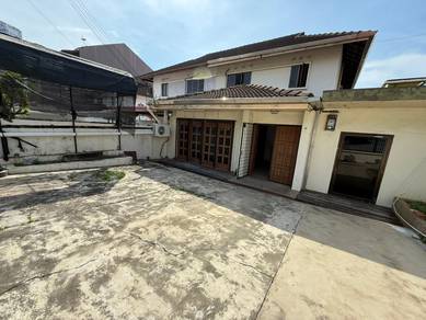 Semi-Detached House For Sale in Tanjung Bungah,PNG