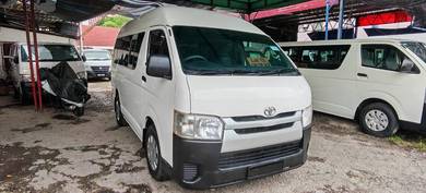 Toyota Hiace in Old Klang Road, KUL