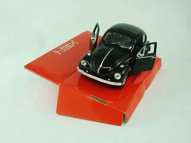 VOLKSWAGEN BEETLE 1/36 diecast model (hard top)