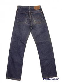 Levis