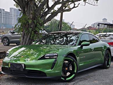 Porsche Taycan Turbo S in Serdang, KUL