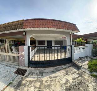 1-storey Terraced House For Sale in Ayer Keroh,MLK