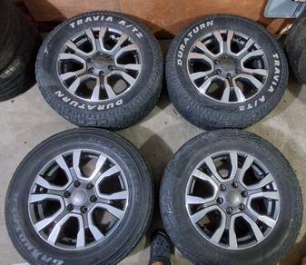 Ford Ranger Original 18" rim with tire