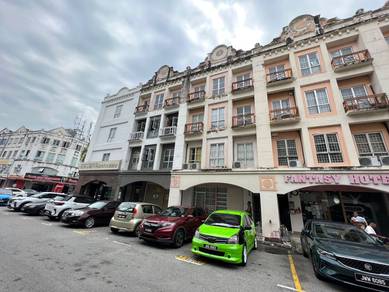 Shop lot For Sale in Bandar Hilir,MLK
