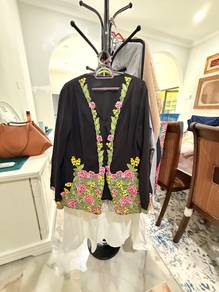 kebaya sulam