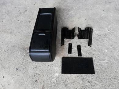 Toyota WISH lejen console box