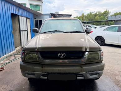 Toyota Hilux SR TURBO in Kota Kinabalu, SBH