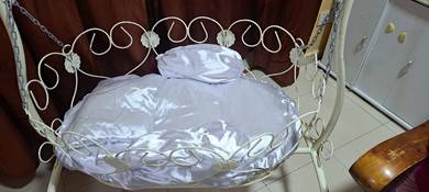 Buaian bayi (Baby cod) 