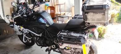 Benelli TRK 502 LE