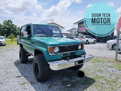 Toyota Land Cruiser in Kuching, SWK
