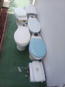 Toilet bowl / Mangkuk Tandas 