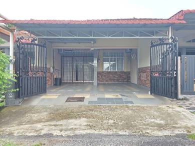 1-storey Terraced House For Sale in Ayer Keroh,MLK