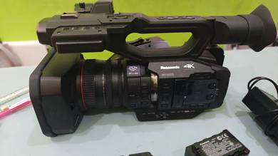 Panasonic AG-UX180