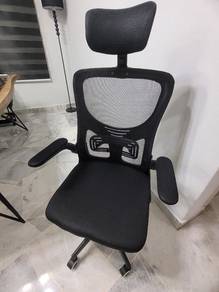 office & gaming chair