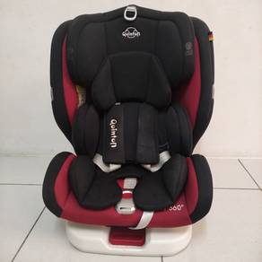 Quinton 360 Car Seat