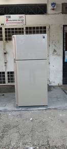 Sharp fridge refrigerator peti sejuk 2d peti ais
