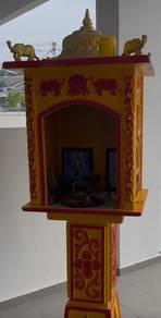 Cement Hindu Prayer Altar (Saami Medai)