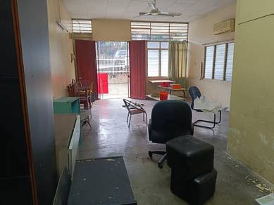 Bungalow House For Rent in Salak Selatan,KUL