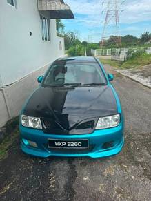 Proton Waja in Cheng, MLK