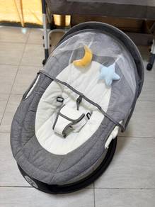Baby swing