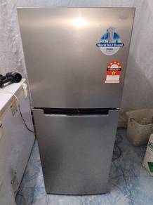 Refrigerator petisejuk free delivery 