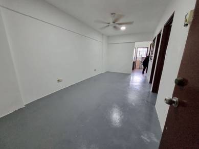 Apartment For Sale in Taman Industri Lembah Jaya