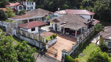 Bungalow House For Sale in Sungai Buloh,SGR