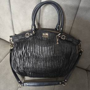 Original Coach Madison Gathered Lindsey Satchel