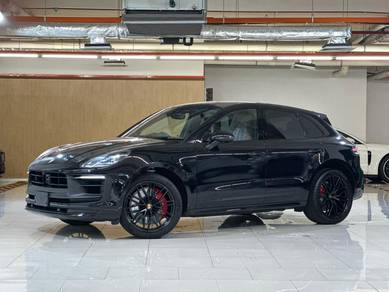 Porsche Macan GTS GTS in Kota Damansara, SGR
