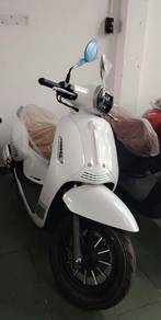 Benelli Panarea 125